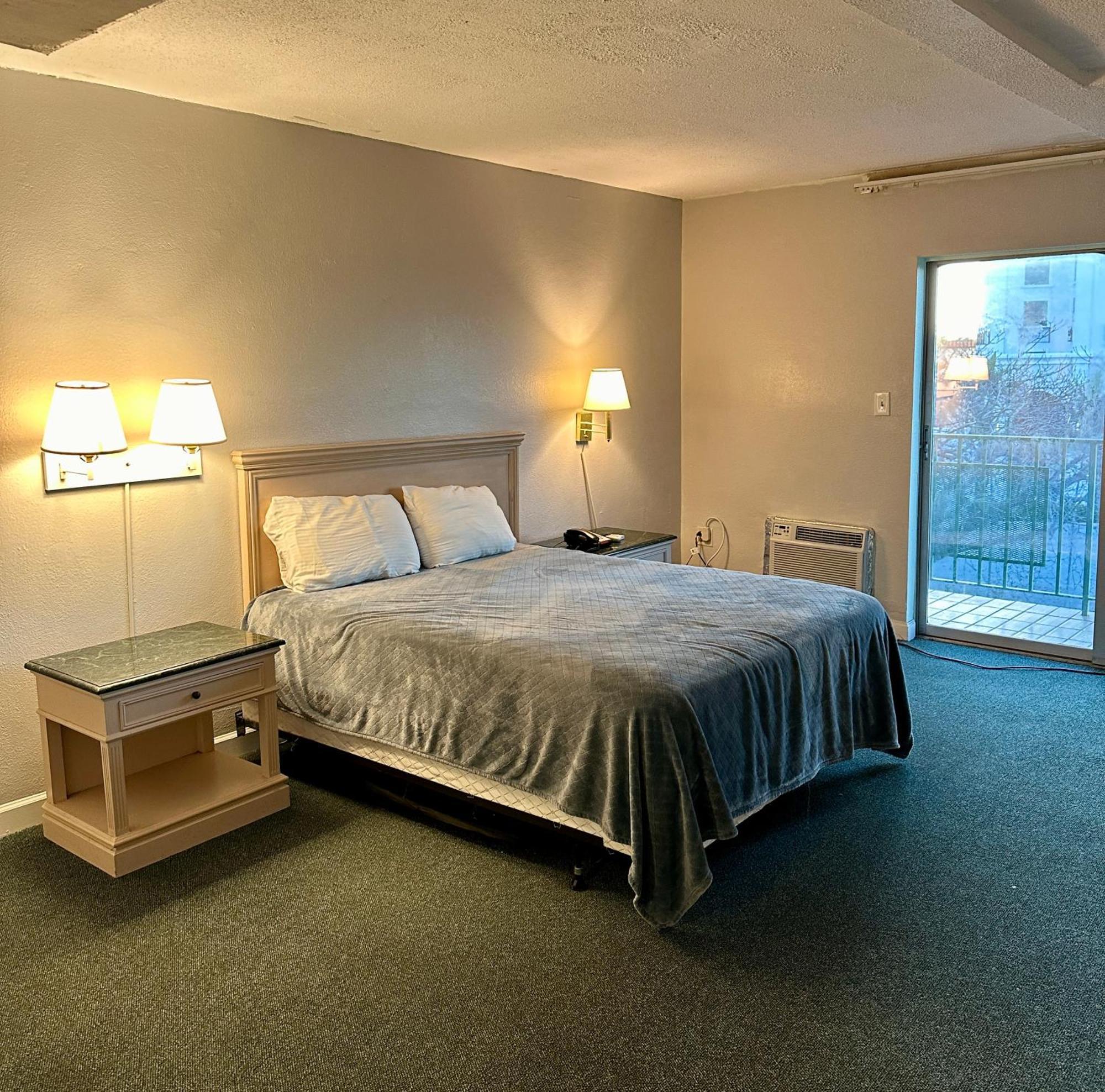 Hotel Chateaubleau Coral Gables Extérieur photo
