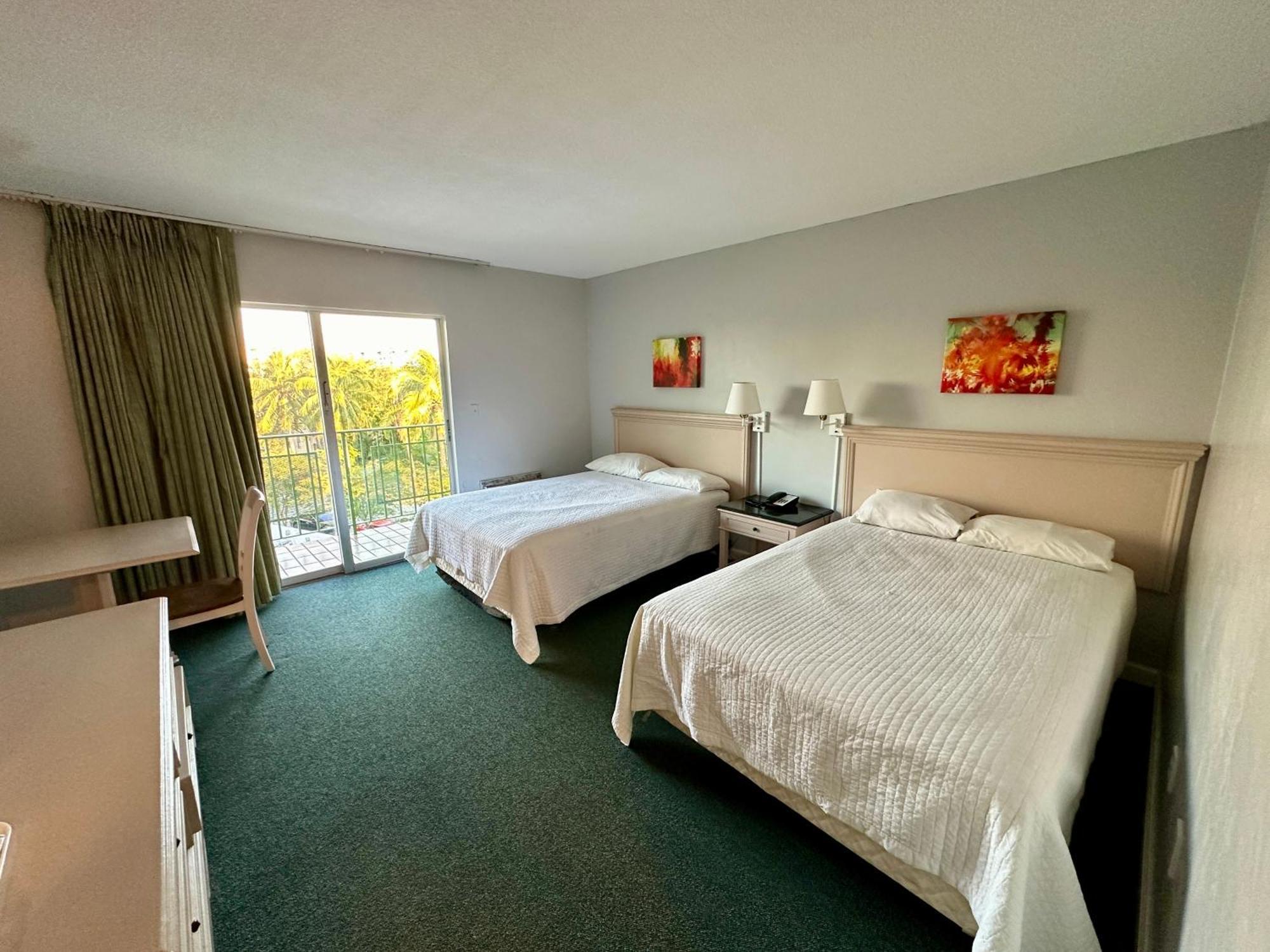 Hotel Chateaubleau Coral Gables Extérieur photo