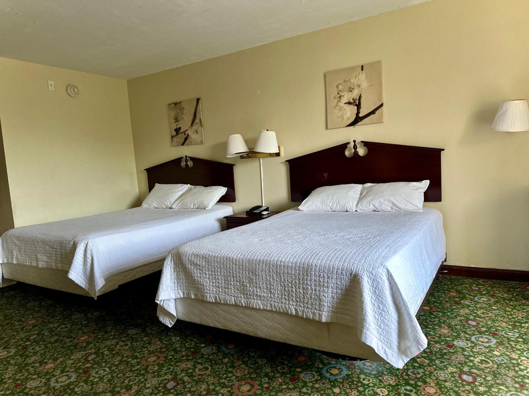 Hotel Chateaubleau Coral Gables Extérieur photo