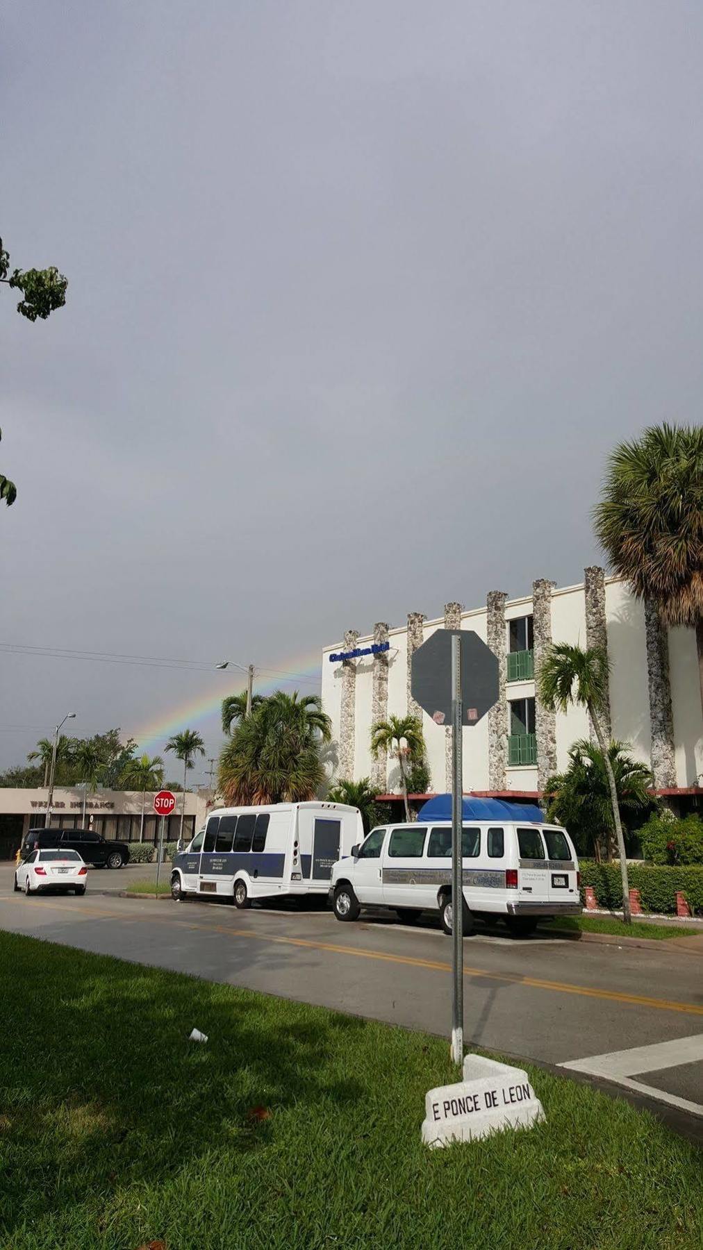 Hotel Chateaubleau Coral Gables Extérieur photo
