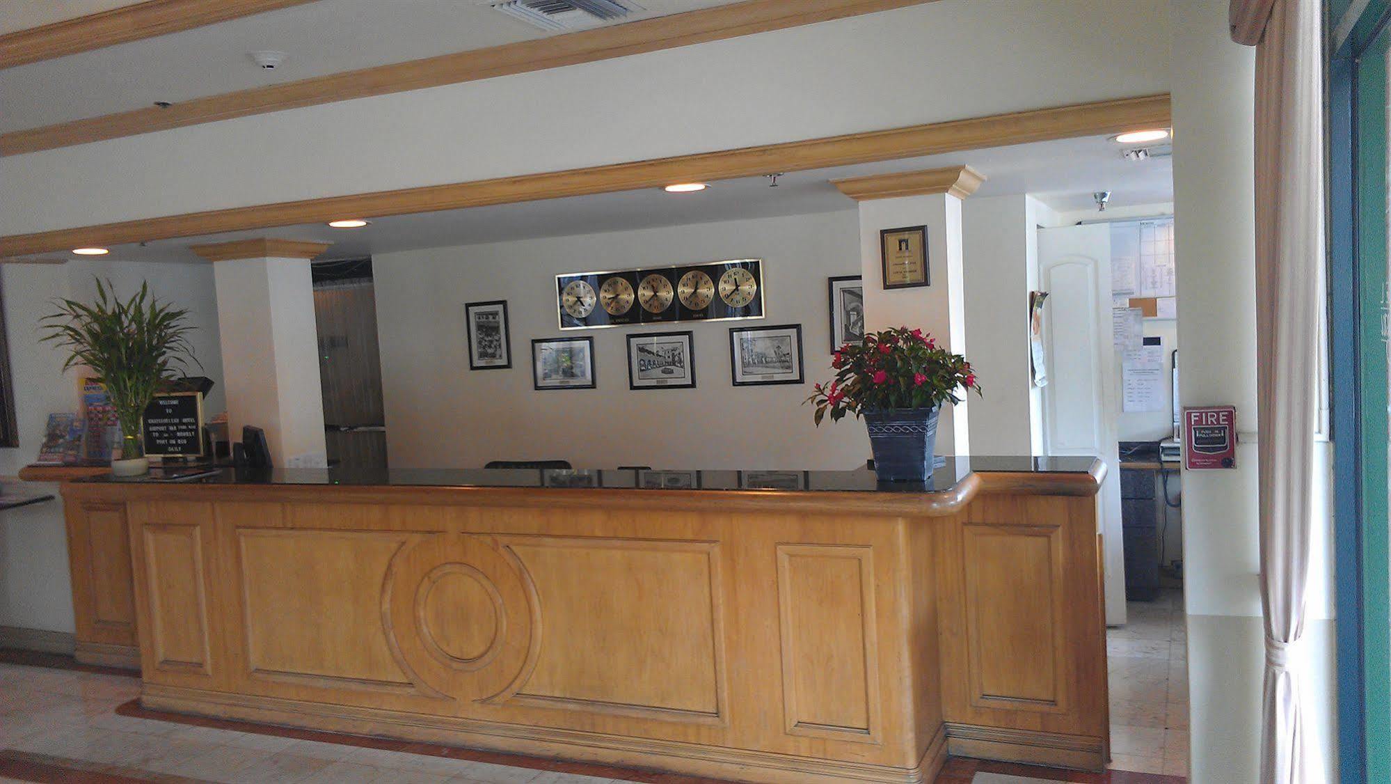Hotel Chateaubleau Coral Gables Extérieur photo