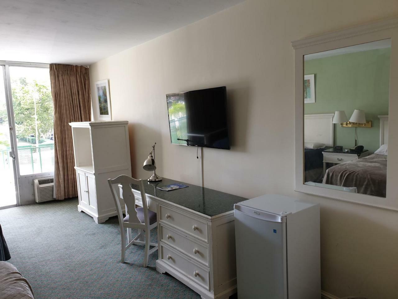 Hotel Chateaubleau Coral Gables Extérieur photo